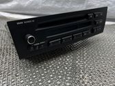 Radio / CD-Player / DVD-Player / Navigation