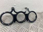 Radio/GPS head unit trim