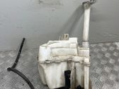 Windshield washer fluid reservoir/tank