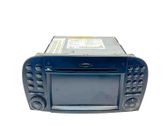 Radio / CD-Player / DVD-Player / Navigation