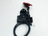 Poignée, déverrouillage du capot moteur