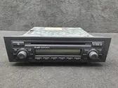 Radio/CD/DVD/GPS-pääyksikkö