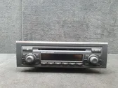 Radio/CD/DVD/GPS-pääyksikkö