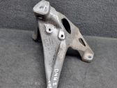 Engine mounting bracket