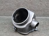 Turboahtimen ilmanoton letku