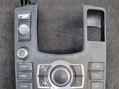 Head unit multimedia control