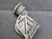 Engine mounting bracket