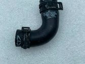 Tuyau de liquide de refroidissement moteur