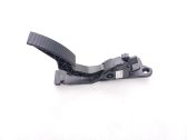 Accelerator throttle pedal