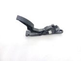 Accelerator throttle pedal