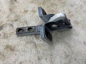 Engine bonnet/hood hinges