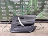 Revestimiento de puerta delantera