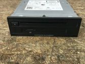 Radio / CD-Player / DVD-Player / Navigation