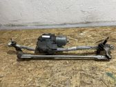Tringlerie et moteur d'essuie-glace avant