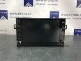 Radio / CD-Player / DVD-Player / Navigation