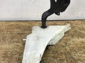 Windshield washer fluid reservoir/tank