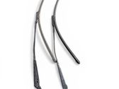 Front wiper blade arm