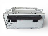 Radio / CD-Player / DVD-Player / Navigation