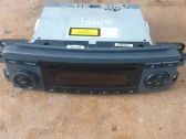 Radio / CD-Player / DVD-Player / Navigation