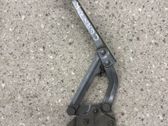 Engine bonnet/hood hinges
