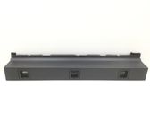 Tailgate/trunk side cover trim