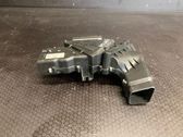 Cabin air duct channel