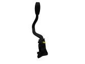 Accelerator throttle pedal