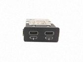 USB savienotājs