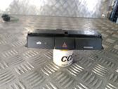 Botón interruptor de luz de peligro
