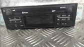 Radio/CD/DVD/GPS-pääyksikkö