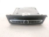 Radio / CD-Player / DVD-Player / Navigation