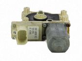 Motor del regulador de la ventanilla de la puerta delantera