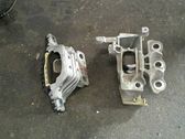 Engine mount vacuum valve