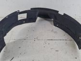 Front wheel arch liner splash guards
