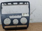 Console centrale, commande chauffage/clim