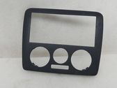 Console centrale, commande chauffage/clim