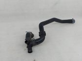 Tuyau de liquide de refroidissement moteur