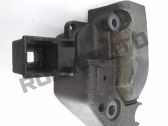 Engine mount bracket