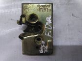 Serrure de porte avant