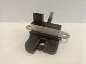 Tailgate exterior lock