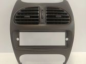 Radio/GPS head unit trim