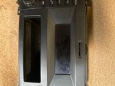 Radio / CD-Player / DVD-Player / Navigation