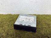 Radio / CD-Player / DVD-Player / Navigation