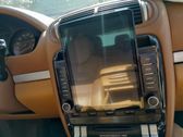Radio/CD/DVD/GPS head unit