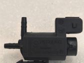Vacuum valve