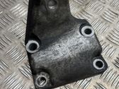 Engine mounting bracket