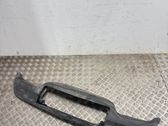 Takapuskurin alaosan lista