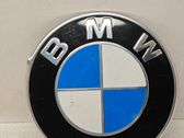 Manufacturer badge logo/emblem