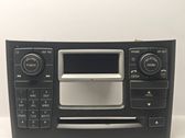 Radio / CD-Player / DVD-Player / Navigation
