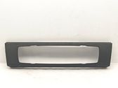 Garniture de panneau console centrale